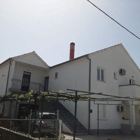 Apartmani Lukacic Biograd Na Moru Extérieur photo