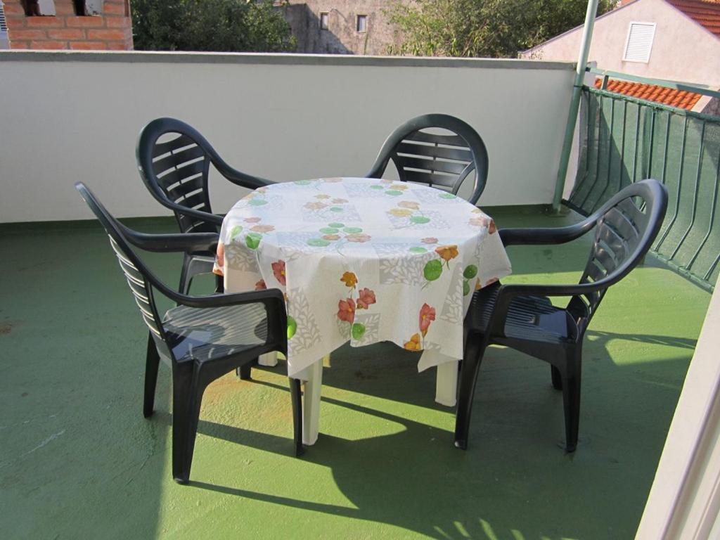Apartmani Lukacic Biograd Na Moru Extérieur photo