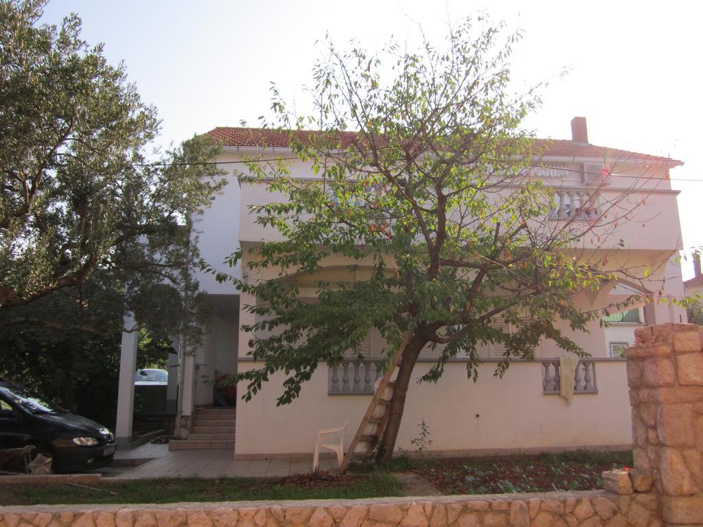 Apartmani Lukacic Biograd Na Moru Extérieur photo